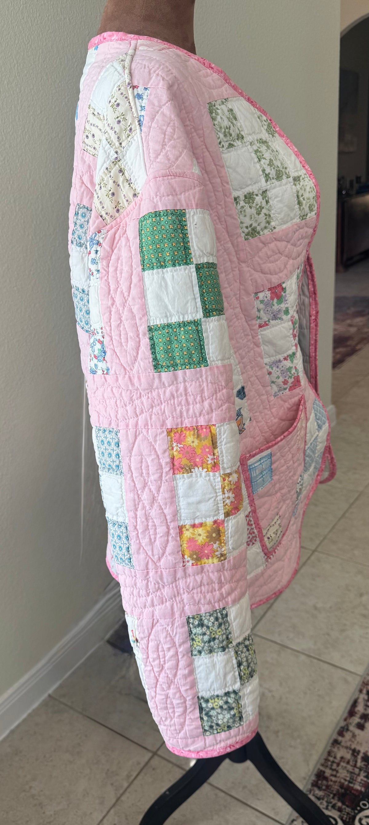 Pink Checkered Nine Patch Quilted Jacket with pockets . Size L