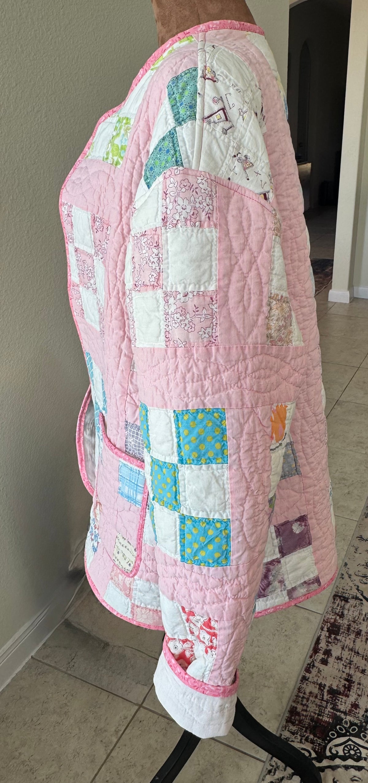 Pink Checkered Nine Patch Quilted Jacket with pockets . Size L