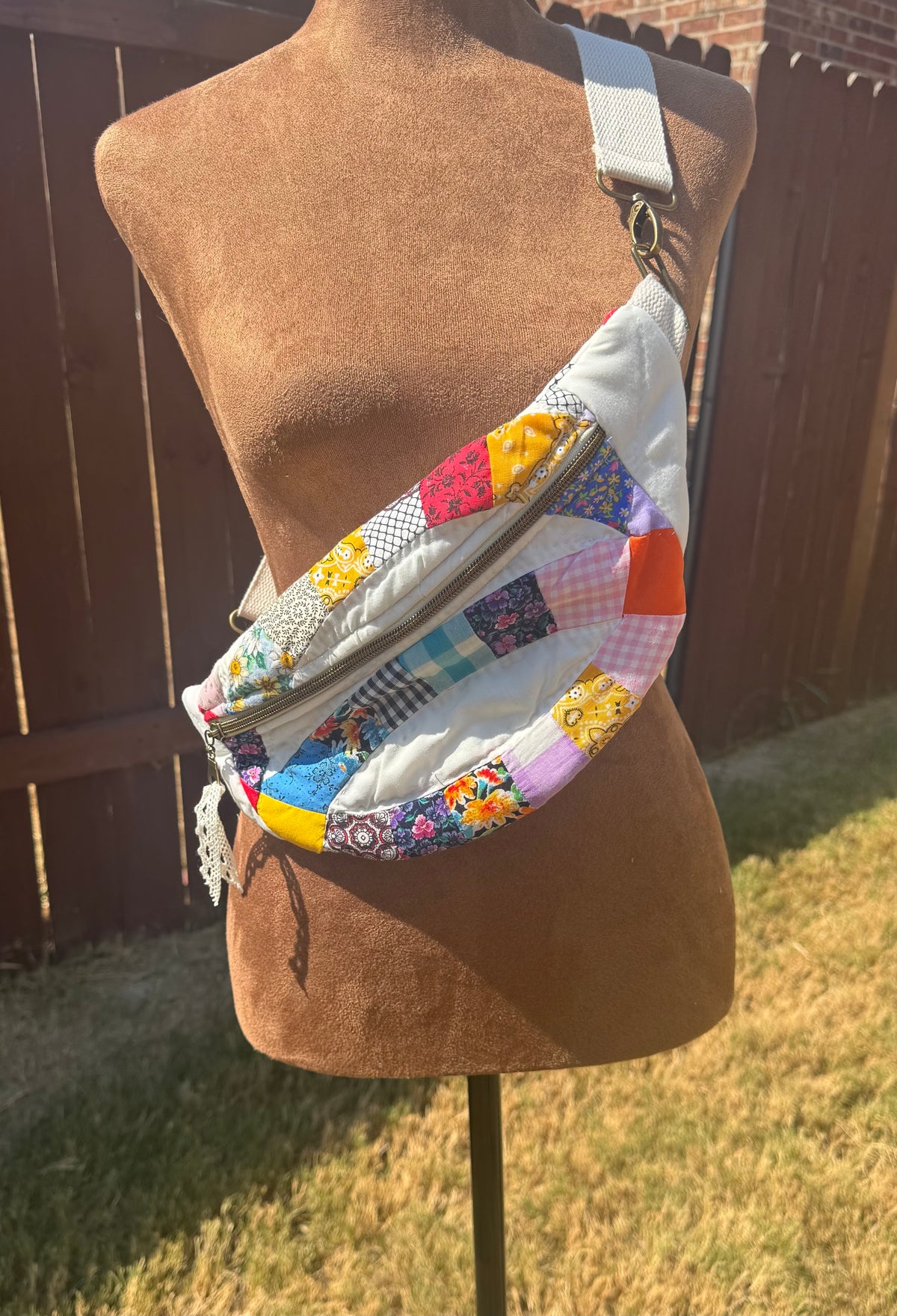 Double Wedding Circle Quilted Bumbag. Half Moon.